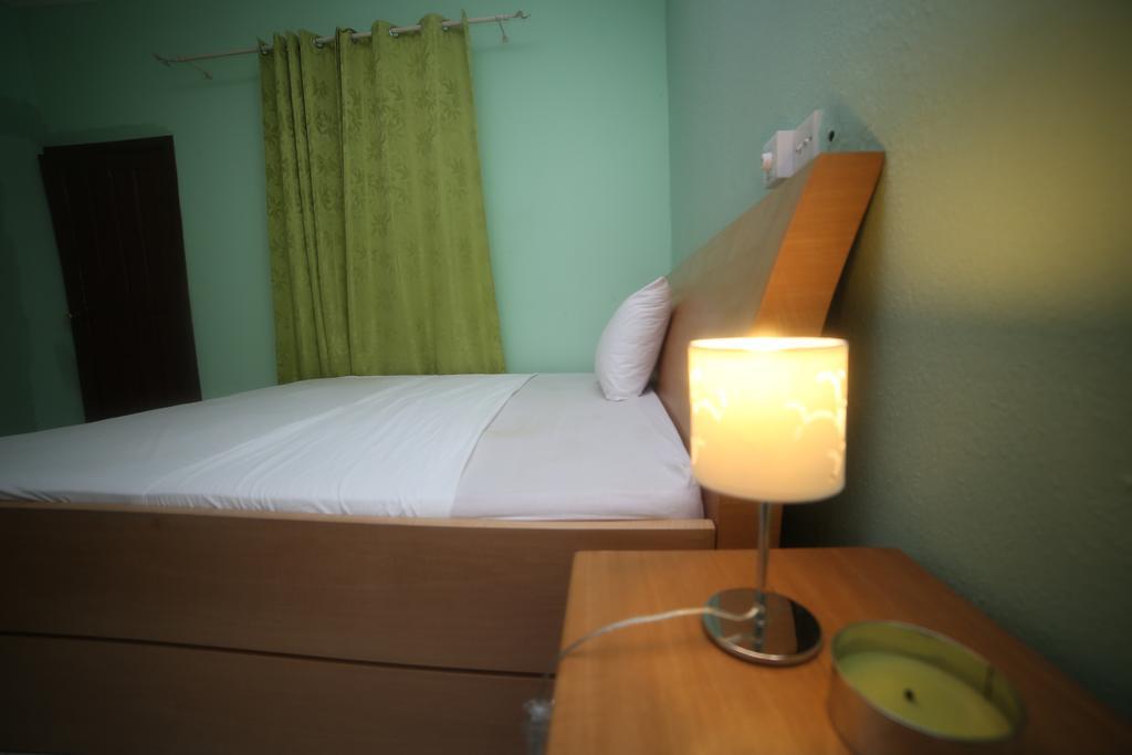 Ogbodjo Akmary Guest House מראה חיצוני תמונה
